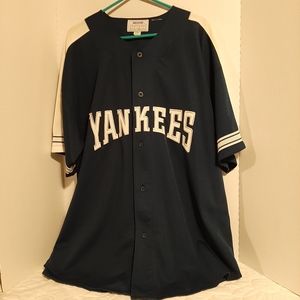 Vintage Jeter Yankee jersey